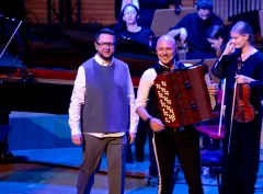 Tradycyja - koncert AOS-u i Big-Bandu pod dyrekcją Pawła Tomaszewskiego z udziałem Gości - 19.11.2024/fot. Marek Galica
